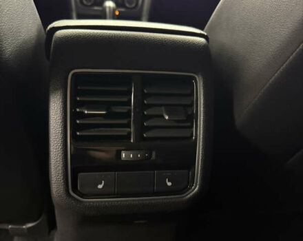 Черный Фольксваген Пассат, объемом двигателя 1.8 л и пробегом 149 тыс. км за 14500 $, фото 31 на Automoto.ua