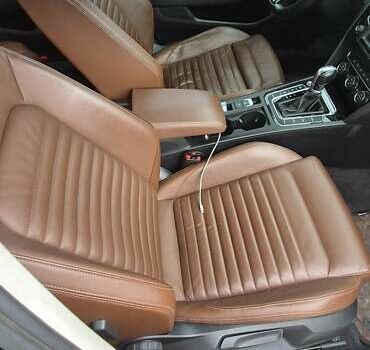 Черный Фольксваген Пассат, объемом двигателя 1.97 л и пробегом 275 тыс. км за 17600 $, фото 2 на Automoto.ua