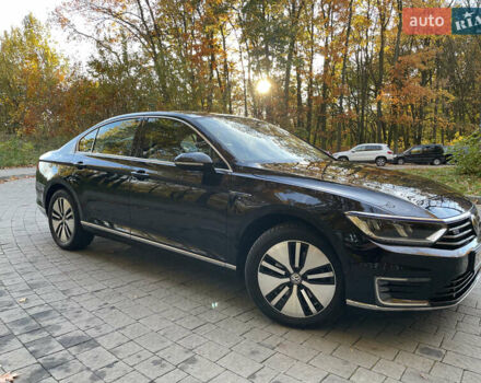 Черный Фольксваген Пассат, объемом двигателя 1.4 л и пробегом 203 тыс. км за 19000 $, фото 3 на Automoto.ua