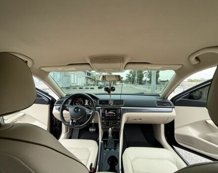 Черный Фольксваген Пассат, объемом двигателя 1.8 л и пробегом 190 тыс. км за 13800 $, фото 19 на Automoto.ua