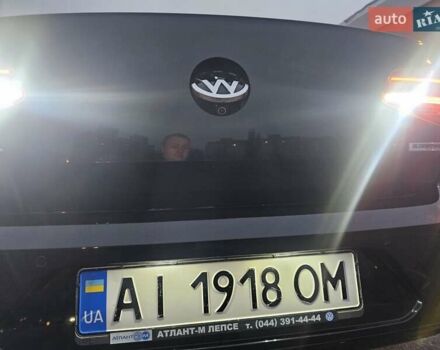 Черный Фольксваген Пассат, объемом двигателя 1.8 л и пробегом 175 тыс. км за 15800 $, фото 21 на Automoto.ua