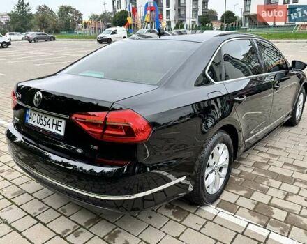 Черный Фольксваген Пассат, объемом двигателя 1.8 л и пробегом 215 тыс. км за 11500 $, фото 4 на Automoto.ua