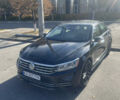 Черный Фольксваген Пассат, объемом двигателя 1.8 л и пробегом 100 тыс. км за 13999 $, фото 1 на Automoto.ua