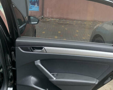 Черный Фольксваген Пассат, объемом двигателя 1.8 л и пробегом 195 тыс. км за 11000 $, фото 15 на Automoto.ua