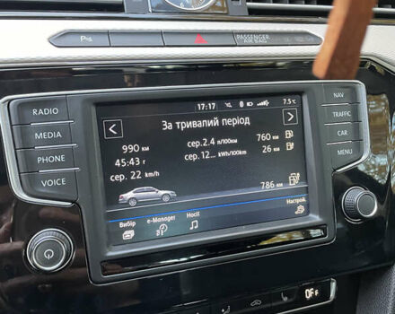 Черный Фольксваген Пассат, объемом двигателя 1.4 л и пробегом 203 тыс. км за 19000 $, фото 17 на Automoto.ua