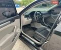 Черный Фольксваген Пассат, объемом двигателя 1.8 л и пробегом 245 тыс. км за 12600 $, фото 17 на Automoto.ua