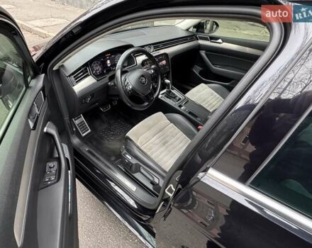 Черный Фольксваген Пассат, объемом двигателя 1.97 л и пробегом 219 тыс. км за 20000 $, фото 15 на Automoto.ua