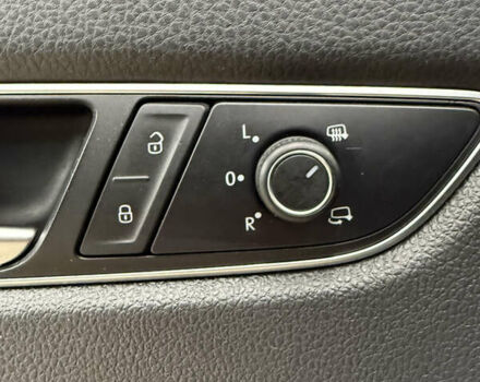 Черный Фольксваген Пассат, объемом двигателя 1.8 л и пробегом 149 тыс. км за 14500 $, фото 30 на Automoto.ua