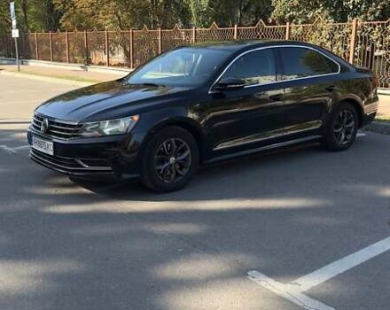 Черный Фольксваген Пассат, объемом двигателя 1.8 л и пробегом 260 тыс. км за 12000 $, фото 2 на Automoto.ua