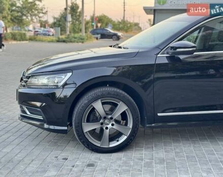 Черный Фольксваген Пассат, объемом двигателя 1.8 л и пробегом 216 тыс. км за 11999 $, фото 9 на Automoto.ua