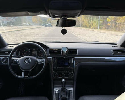 Черный Фольксваген Пассат, объемом двигателя 1.8 л и пробегом 173 тыс. км за 15300 $, фото 10 на Automoto.ua