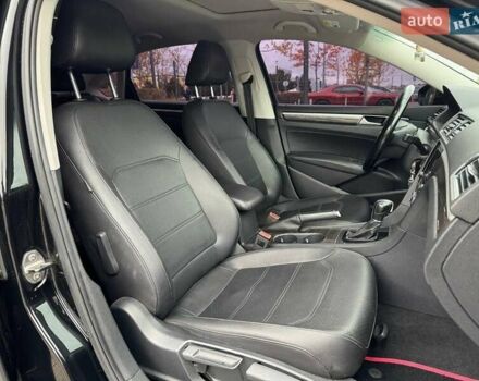 Фольксваген Пассат 2016 в Киеве на Automoto.ua Черный Фольксваген Пассат, объемом двигателя 1.8 л и пробегом 274 тыс. км за 13490 $, фото 11 на Automoto.ua