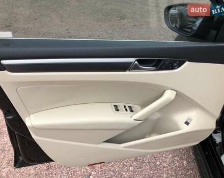 Чорний Фольксваген Пассат, об'ємом двигуна 1.8 л та пробігом 200 тис. км за 13700 $, фото 21 на Automoto.ua