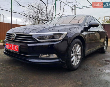 Черный Фольксваген Пассат, объемом двигателя 2 л и пробегом 215 тыс. км за 16800 $, фото 1 на Automoto.ua