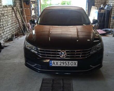 Черный Фольксваген Пассат, объемом двигателя 1.8 л и пробегом 175 тыс. км за 12500 $, фото 2 на Automoto.ua