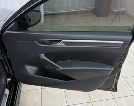 Черный Фольксваген Пассат, объемом двигателя 1.8 л и пробегом 149 тыс. км за 14500 $, фото 20 на Automoto.ua