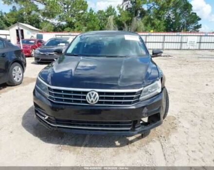 Черный Фольксваген Пассат, объемом двигателя 1.8 л и пробегом 87 тыс. км за 1400 $, фото 11 на Automoto.ua