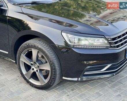Черный Фольксваген Пассат, объемом двигателя 1.8 л и пробегом 216 тыс. км за 11999 $, фото 40 на Automoto.ua