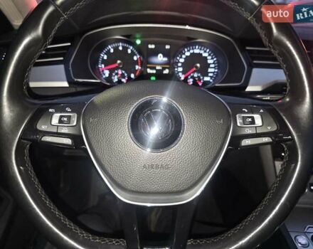 Черный Фольксваген Пассат, объемом двигателя 1.8 л и пробегом 175 тыс. км за 15800 $, фото 68 на Automoto.ua