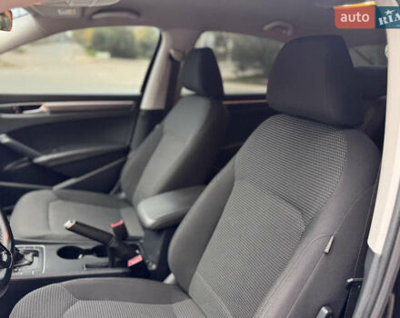 Чорний Фольксваген Пассат, об'ємом двигуна 1.8 л та пробігом 146 тис. км за 10900 $, фото 41 на Automoto.ua