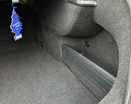 Черный Фольксваген Пассат, объемом двигателя 1.97 л и пробегом 221 тыс. км за 17950 $, фото 139 на Automoto.ua