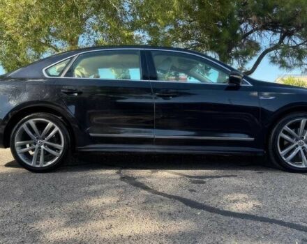 Чорний Фольксваген Пассат, об'ємом двигуна 1.8 л та пробігом 59 тис. км за 12100 $, фото 4 на Automoto.ua