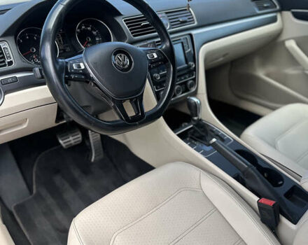 Чорний Фольксваген Пассат, об'ємом двигуна 1.8 л та пробігом 183 тис. км за 13899 $, фото 8 на Automoto.ua