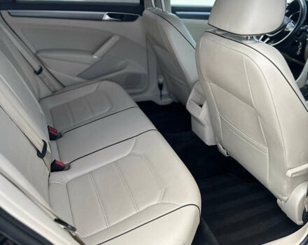 Чорний Фольксваген Пассат, об'ємом двигуна 1.8 л та пробігом 183 тис. км за 13899 $, фото 12 на Automoto.ua