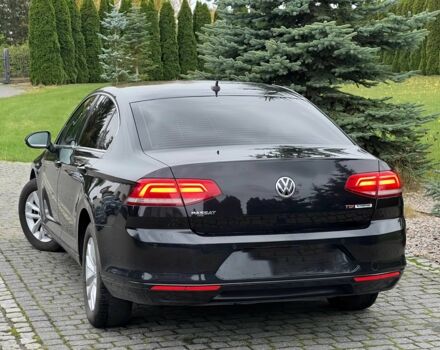 Чорний Фольксваген Пассат, об'ємом двигуна 1.6 л та пробігом 56 тис. км за 13000 $, фото 3 на Automoto.ua