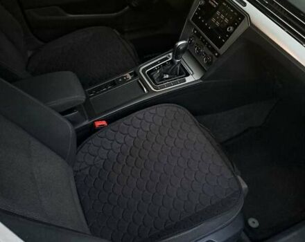 Чорний Фольксваген Пассат, об'ємом двигуна 1.6 л та пробігом 300 тис. км за 13700 $, фото 5 на Automoto.ua