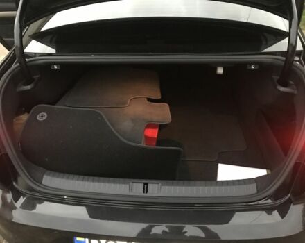 Чорний Фольксваген Пассат, об'ємом двигуна 2 л та пробігом 206 тис. км за 15200 $, фото 9 на Automoto.ua