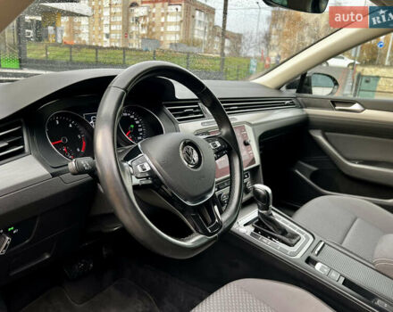Черный Фольксваген Пассат, объемом двигателя 1.97 л и пробегом 306 тыс. км за 14750 $, фото 40 на Automoto.ua