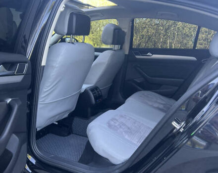 Черный Фольксваген Пассат, объемом двигателя 1.6 л и пробегом 222 тыс. км за 16000 $, фото 8 на Automoto.ua