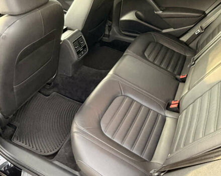 Чорний Фольксваген Пассат, об'ємом двигуна 1.8 л та пробігом 153 тис. км за 14800 $, фото 6 на Automoto.ua