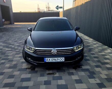 Черный Фольксваген Пассат, объемом двигателя 2 л и пробегом 220 тыс. км за 15500 $, фото 4 на Automoto.ua