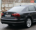 Черный Фольксваген Пассат, объемом двигателя 1.8 л и пробегом 140 тыс. км за 15799 $, фото 4 на Automoto.ua
