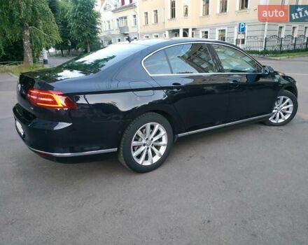 Черный Фольксваген Пассат, объемом двигателя 1.6 л и пробегом 205 тыс. км за 19500 $, фото 17 на Automoto.ua
