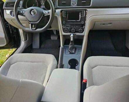 Чорний Фольксваген Пассат, об'ємом двигуна 1.8 л та пробігом 135 тис. км за 12500 $, фото 9 на Automoto.ua