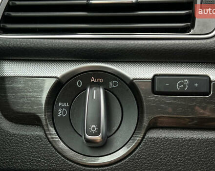 Черный Фольксваген Пассат, объемом двигателя 1.8 л и пробегом 100 тыс. км за 13999 $, фото 17 на Automoto.ua