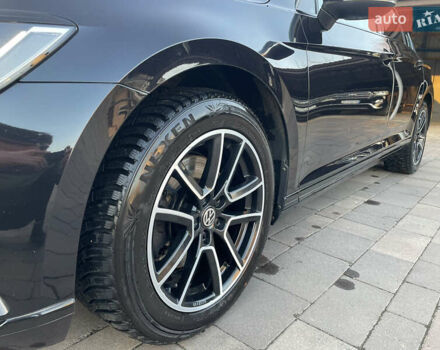 Черный Фольксваген Пассат, объемом двигателя 1.97 л и пробегом 212 тыс. км за 20000 $, фото 3 на Automoto.ua