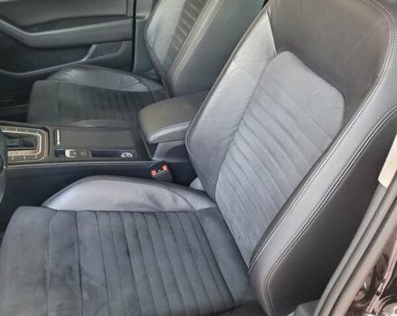 Черный Фольксваген Пассат, объемом двигателя 1.97 л и пробегом 111 тыс. км за 26900 $, фото 4 на Automoto.ua