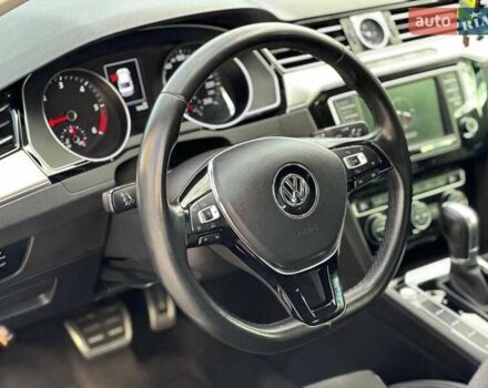 Черный Фольксваген Пассат, объемом двигателя 2 л и пробегом 181 тыс. км за 21990 $, фото 25 на Automoto.ua