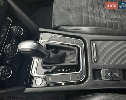 Чорний Фольксваген Пассат, об'ємом двигуна 1.97 л та пробігом 278 тис. км за 17500 $, фото 15 на Automoto.ua