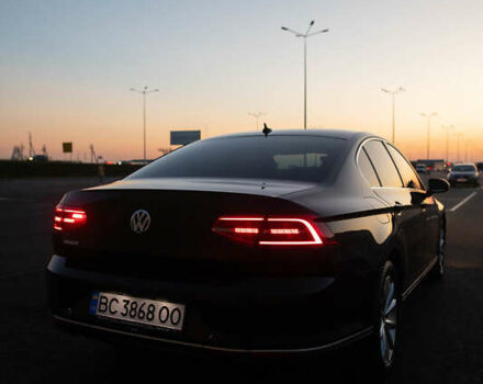 Черный Фольксваген Пассат, объемом двигателя 1.8 л и пробегом 110 тыс. км за 23500 $, фото 18 на Automoto.ua