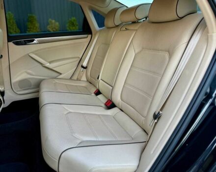 Черный Фольксваген Пассат, объемом двигателя 1.8 л и пробегом 188 тыс. км за 14700 $, фото 13 на Automoto.ua