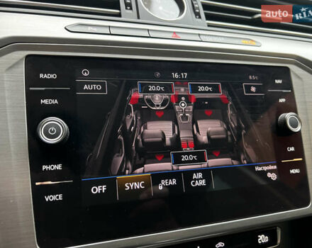 Черный Фольксваген Пассат, объемом двигателя 1.97 л и пробегом 306 тыс. км за 14750 $, фото 68 на Automoto.ua