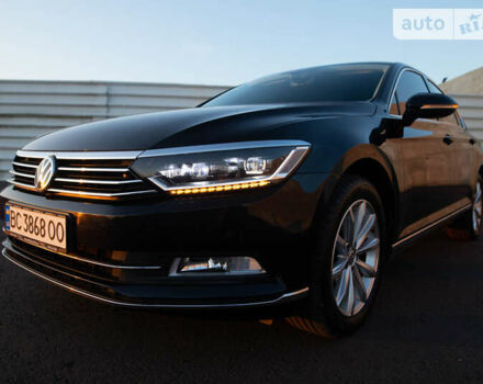 Черный Фольксваген Пассат, объемом двигателя 1.8 л и пробегом 110 тыс. км за 23500 $, фото 9 на Automoto.ua