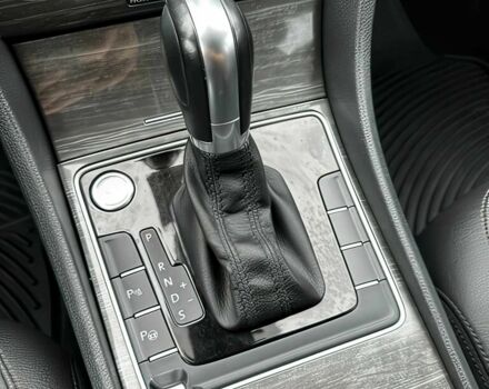 Чорний Фольксваген Пассат, об'ємом двигуна 1.8 л та пробігом 65 тис. км за 7000 $, фото 8 на Automoto.ua