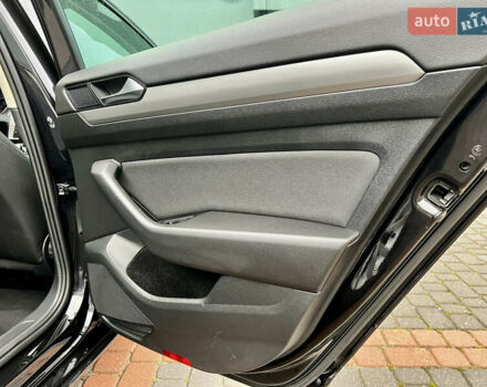 Черный Фольксваген Пассат, объемом двигателя 1.97 л и пробегом 306 тыс. км за 14750 $, фото 52 на Automoto.ua