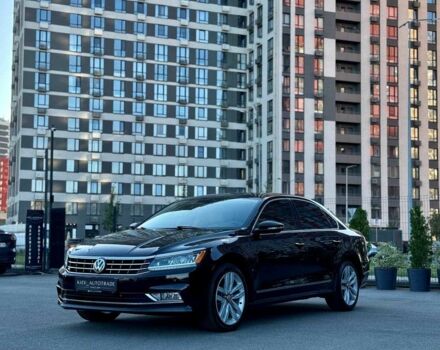 Черный Фольксваген Пассат, объемом двигателя 1.8 л и пробегом 188 тыс. км за 14700 $, фото 5 на Automoto.ua